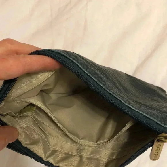 Timi & Leslie small handbag - Picture 6 of 8